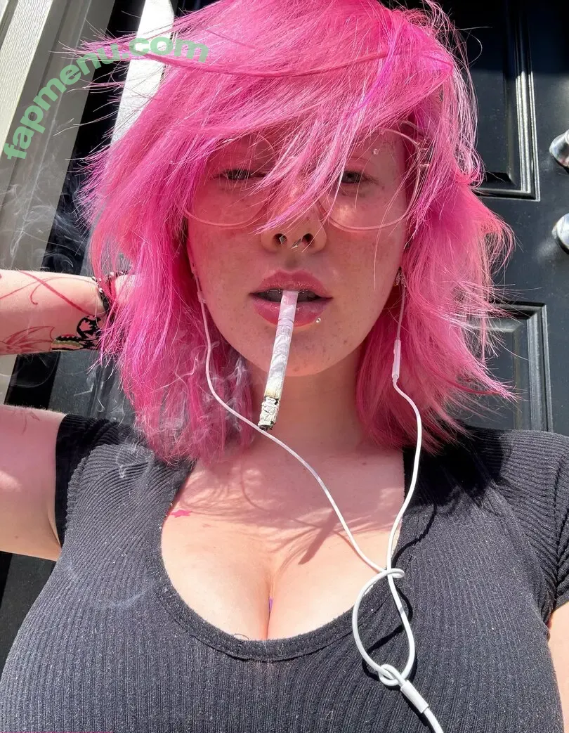 Luvliii nude photo #0369 (meatloafyyy / shmeatloafyyy)