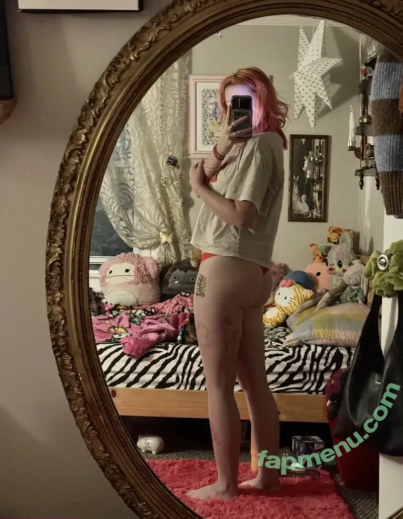 Luvliii nude photo #0459 (meatloafyyy / shmeatloafyyy)