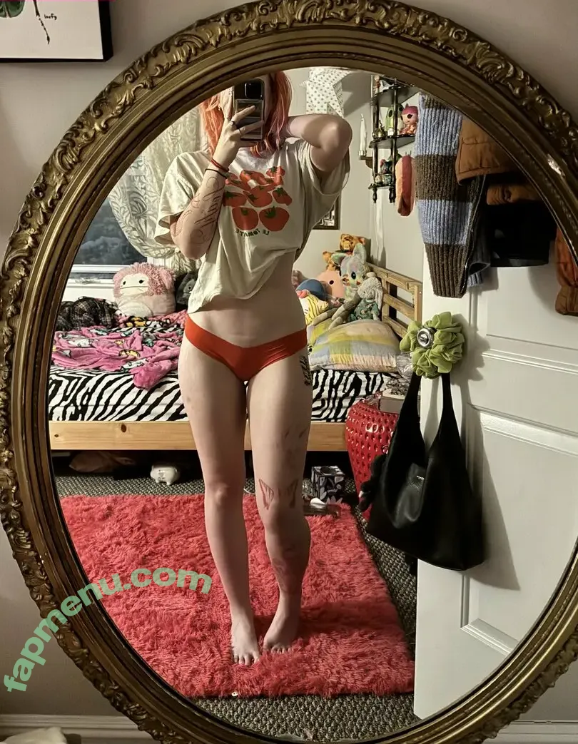 Luvliii nude photo #0460 (meatloafyyy / shmeatloafyyy)