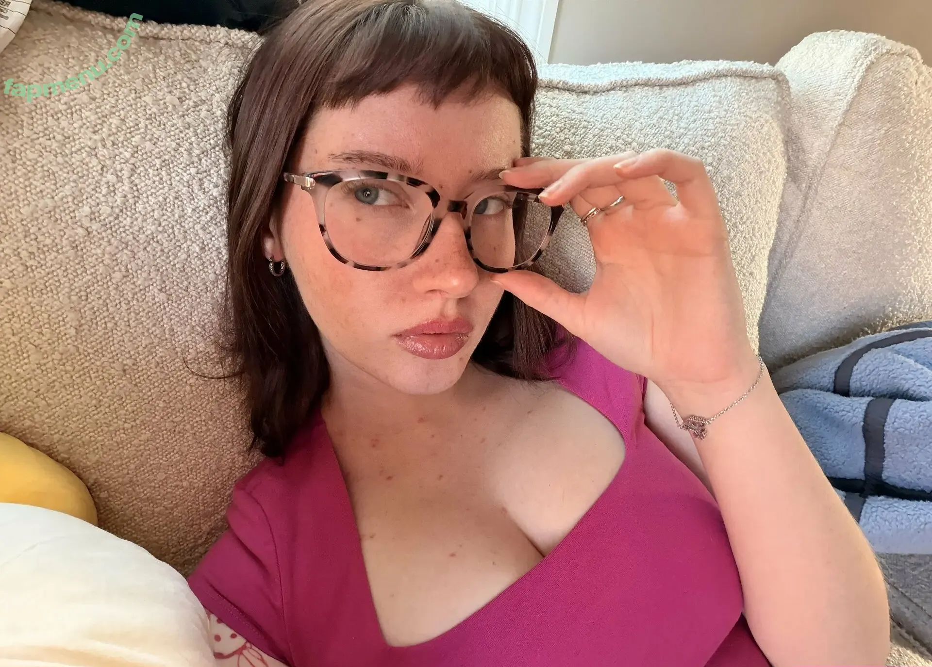 Luvliii nude photo #0474 (meatloafyyy / shmeatloafyyy)