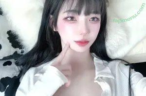 Luvuhiki / Bibiuluv / iamriri / luvki15699 / ohsolovelyk / 리리 / 히키ひき nude photo #0018