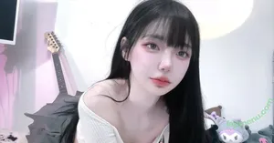 Luvuhiki / Bibiuluv / iamriri / luvki15699 / ohsolovelyk / 리리 / 히키ひき nude photo #0077