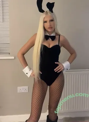 Luvval666 / valerie_018 nude photo #0008