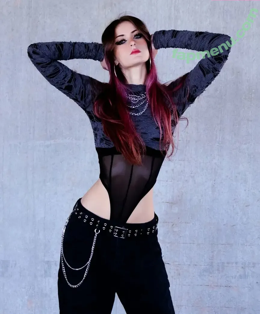 luweazl nude photo #0484 (Luisa)