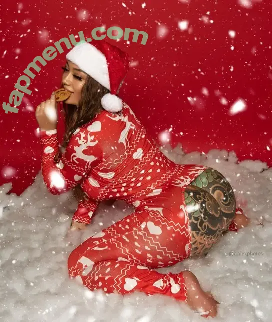 Luxurious Larue nude photo #0012 (luxuriouslarue)