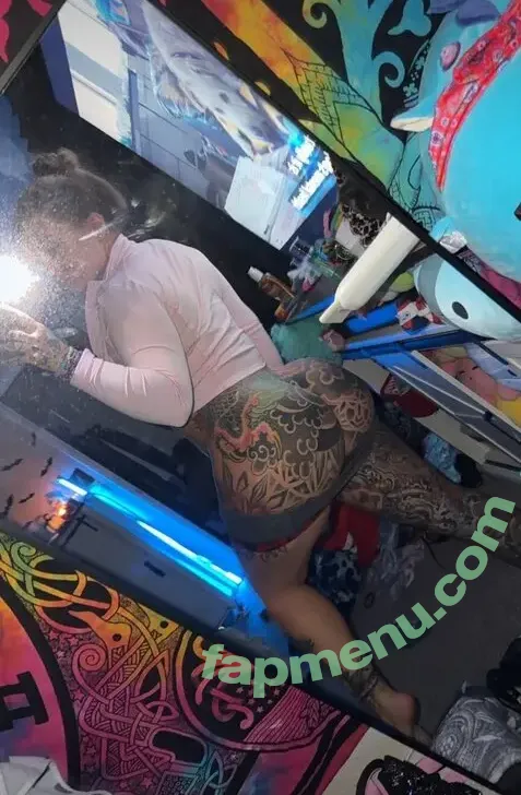 Luxurious Larue nude photo #0013 (luxuriouslarue)