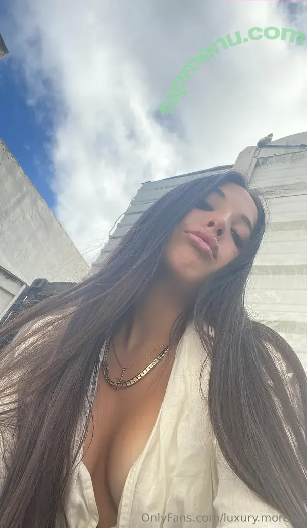 luxury.morena nude photo #0002 (luxurymorena)