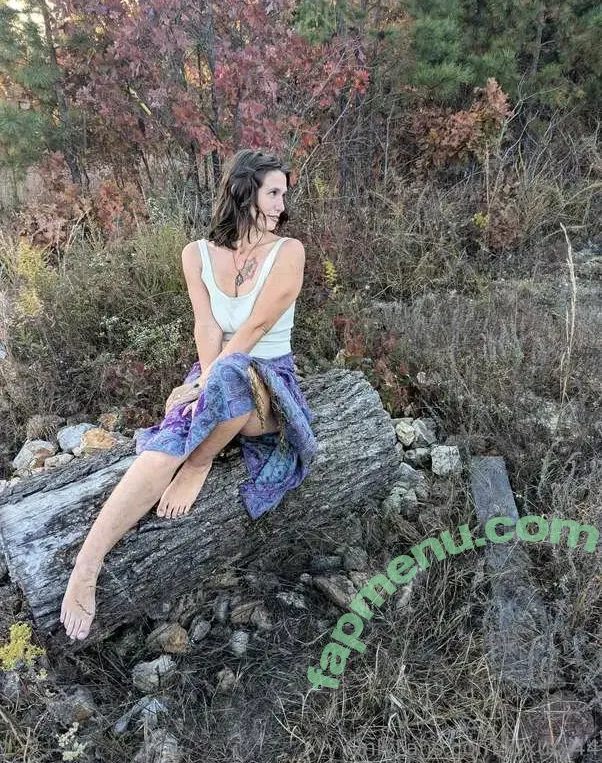 luxury44 nude photo #0003 (luxury)