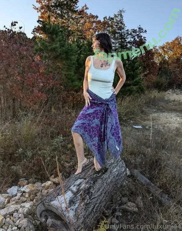 luxury44 nude photo #0005 (luxury)