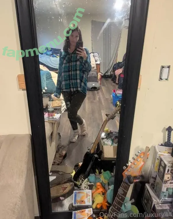 luxury44 nude photo #0014 (luxury)