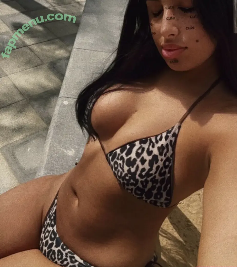 Luxy_Capi nude photo #0060 (Luxy Capi / capi_luxy / luxy__capi)