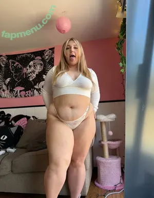 lxves / lxves._ nude photo #0153