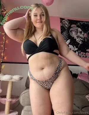 lxves / lxves._ nude photo #0194