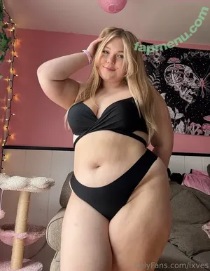 lxves / lxves._ nude photo #0199