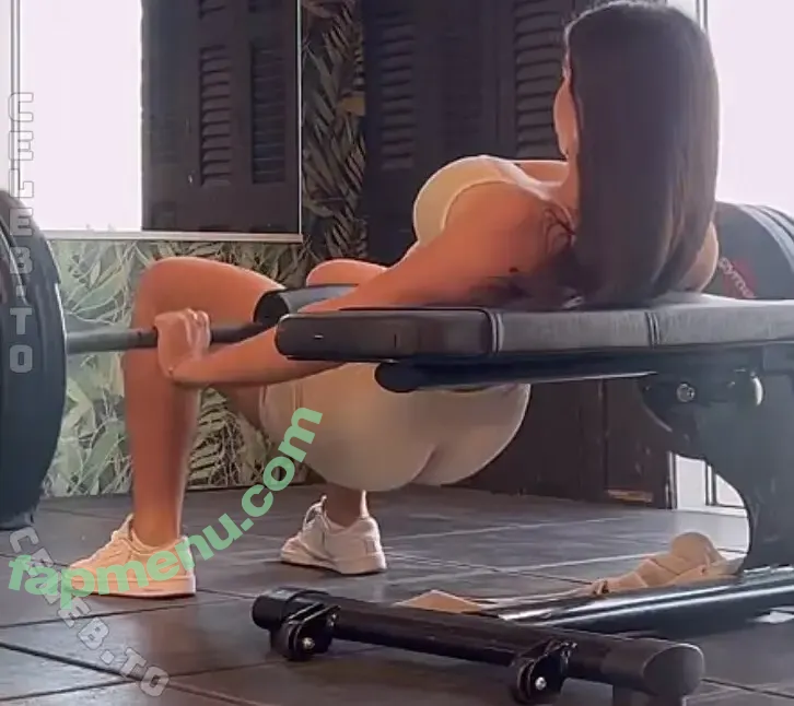 Lya Aylin nude photo #0320 (Lya.Aylin)