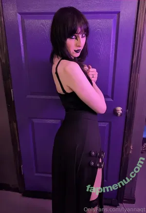 lyannaqt / LyannaaQT nude photo #0063