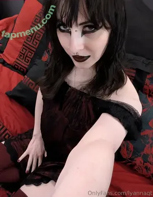lyannaqt / LyannaaQT nude photo #0067