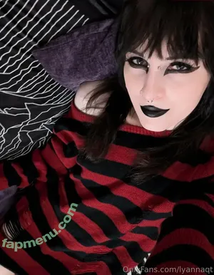 lyannaqt / LyannaaQT nude photo #0074