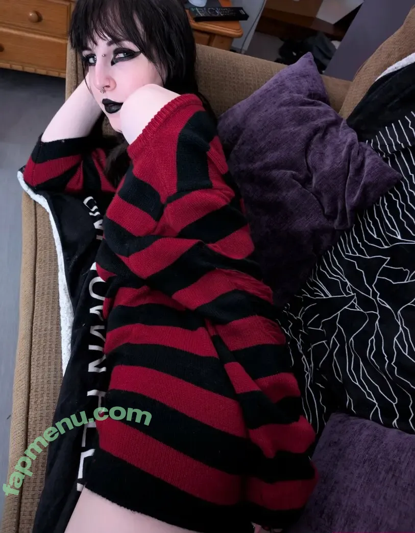 lyannaqt nude photo #0077 (LyannaaQT)