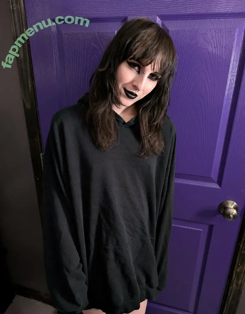 lyannaqt nude photo #0087 (LyannaaQT)