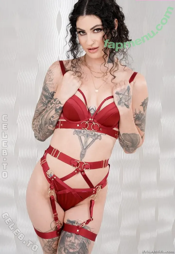 Lydia Black nude photo #0162 (lydblack.xo / lydiablack / lydiablackxo)