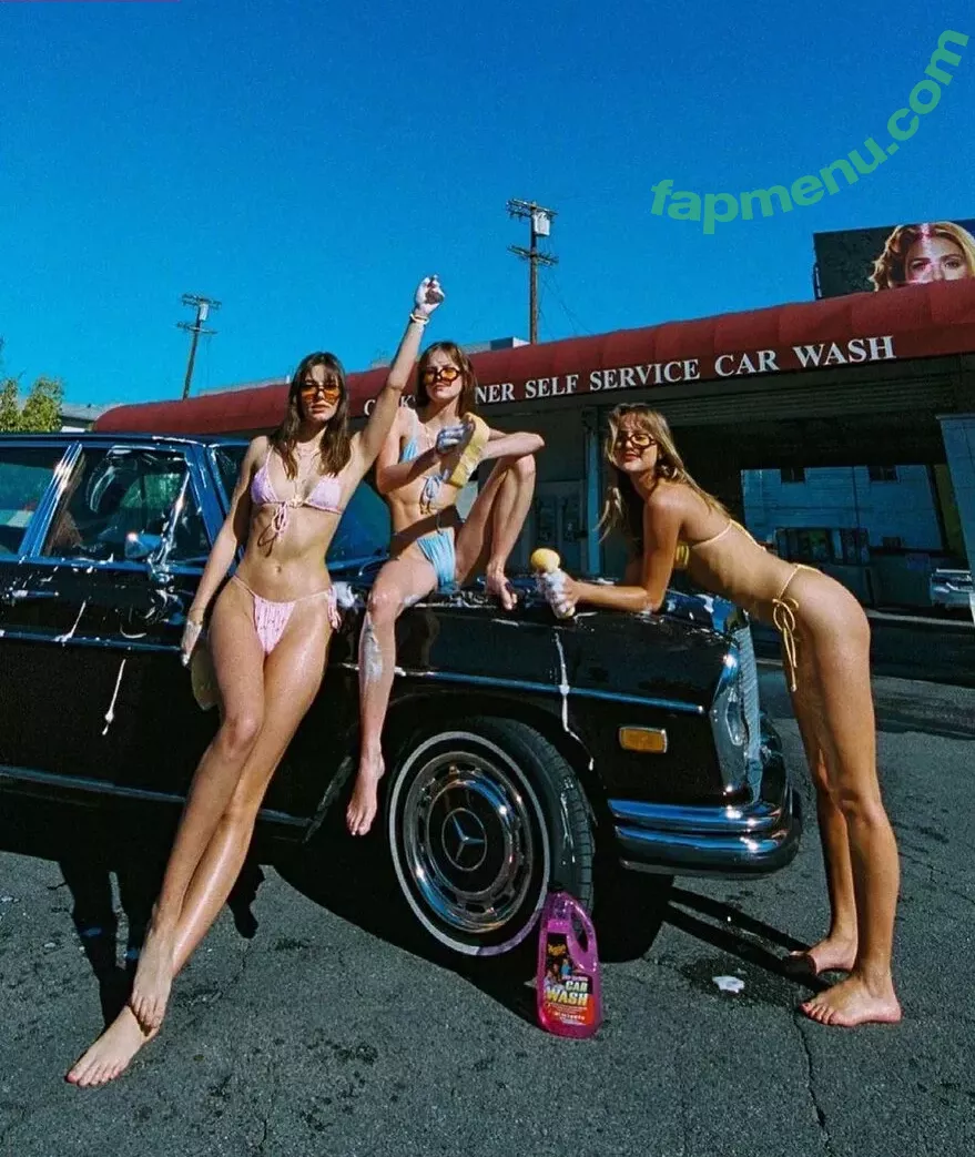 Lydia Campanelli nude photo #0030 (lvdiv)