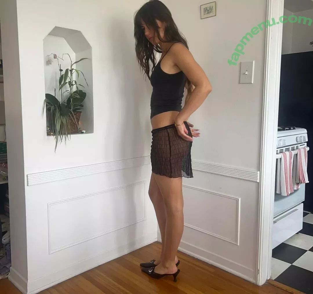 Lydia Campanelli nude photo #0123 (lvdiv)