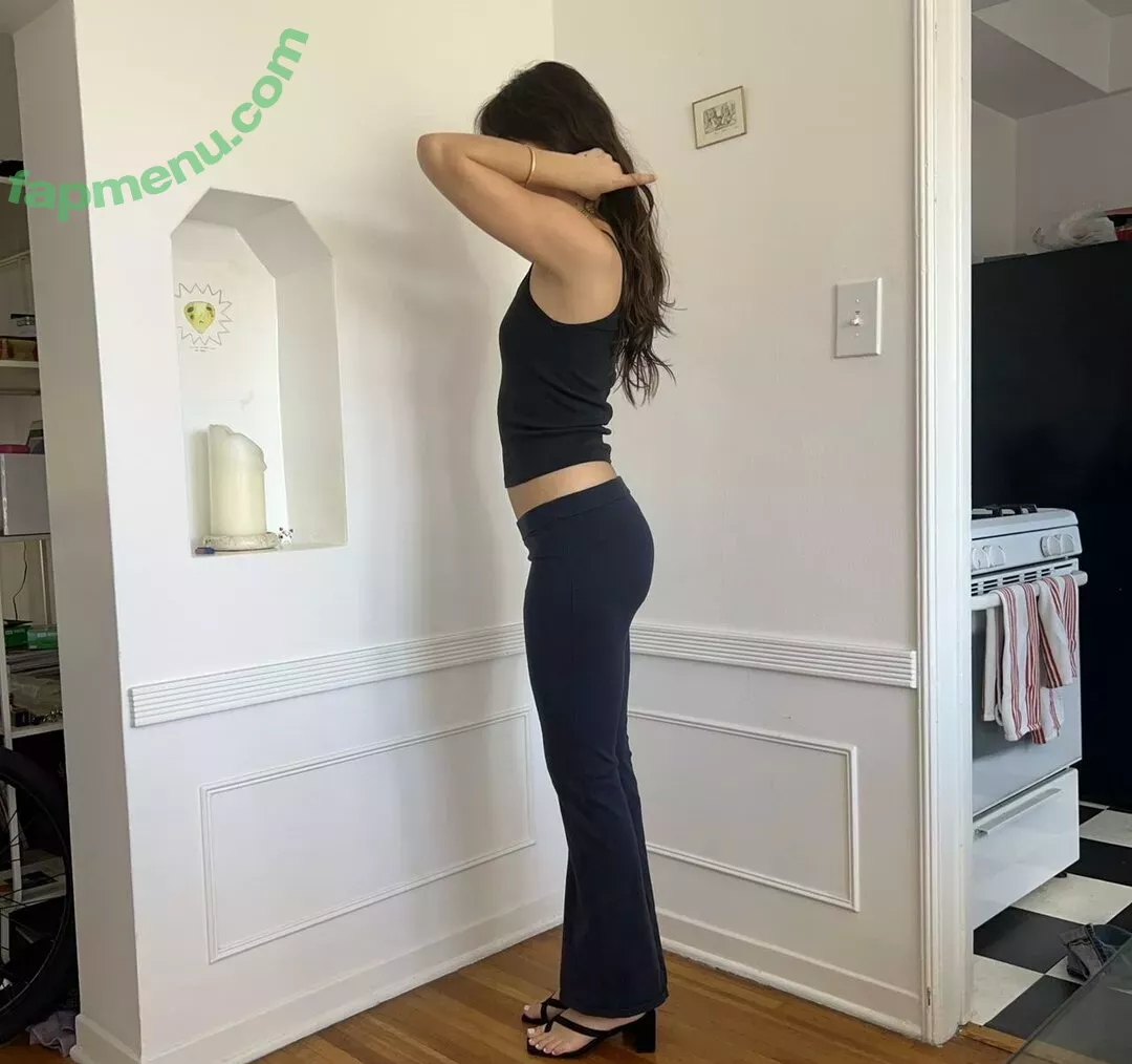 Lydia Campanelli nude photo #0196 (lvdiv)