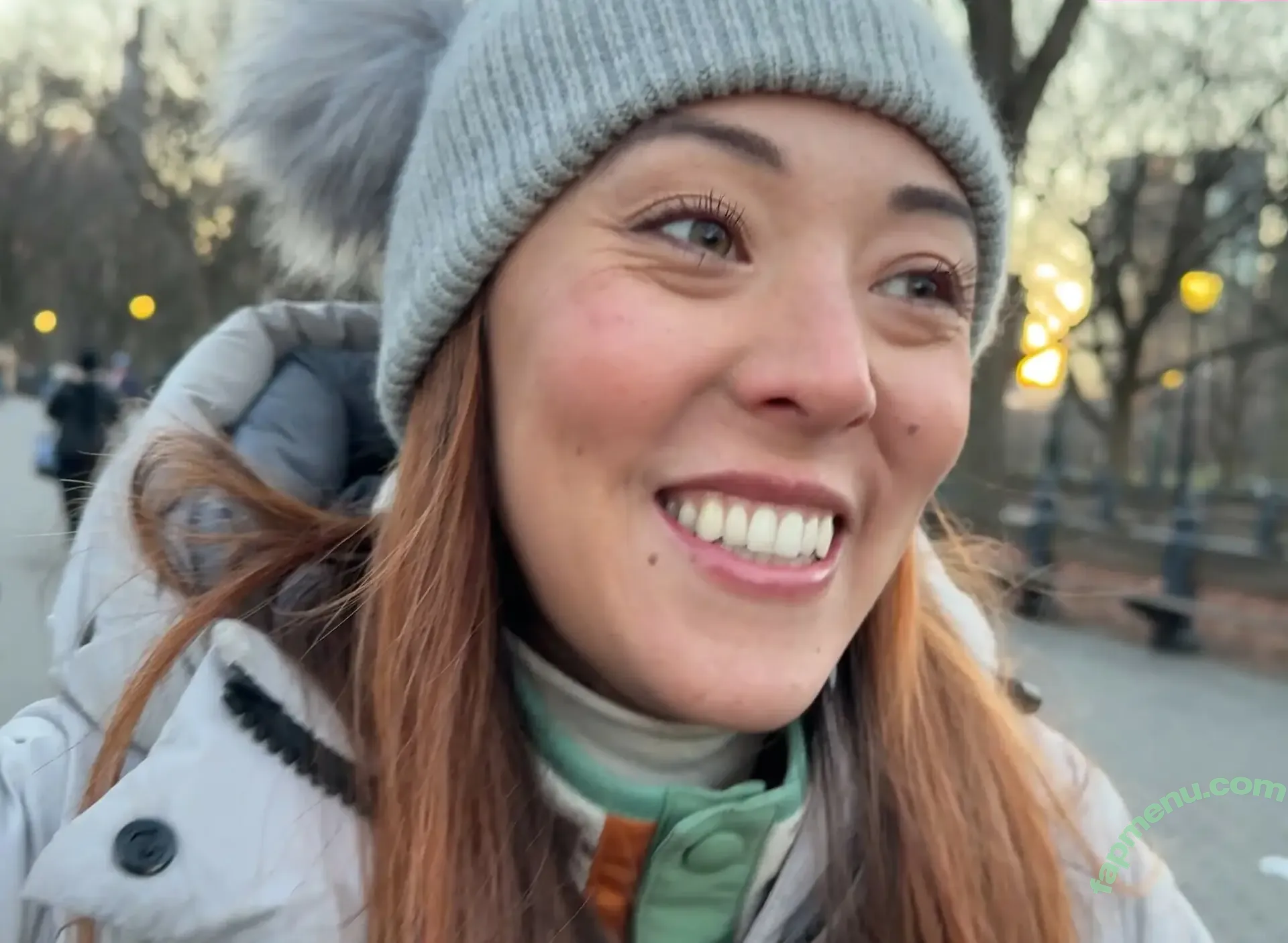 Lydia Hewitt Lee nude photo #0095 (lydiahewittlee)