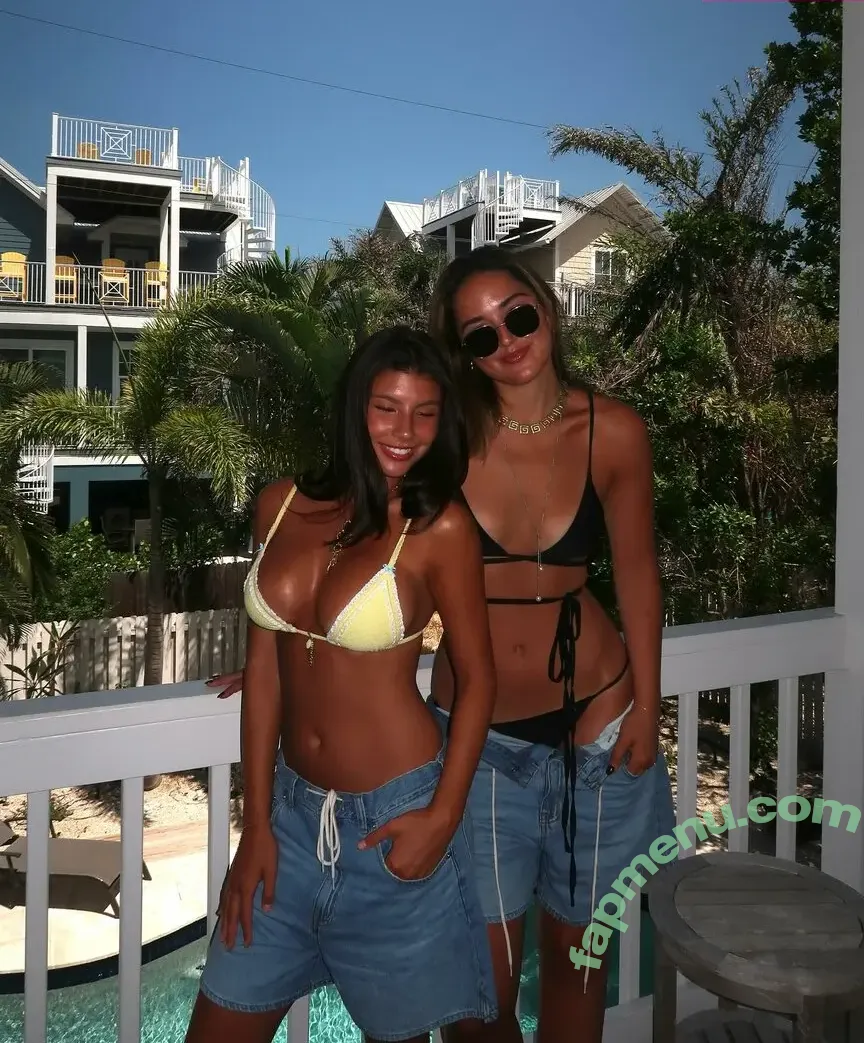 Lydia Lowry nude photo #0006 (lydialowry_)