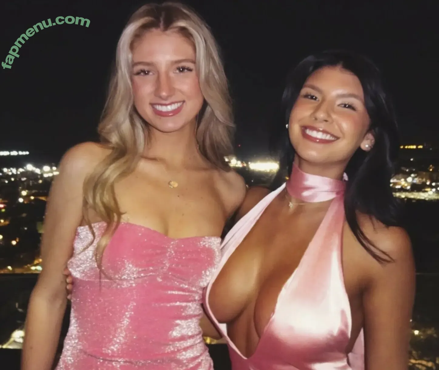 Lydia Lowry nude photo #0018 (lydialowry_)