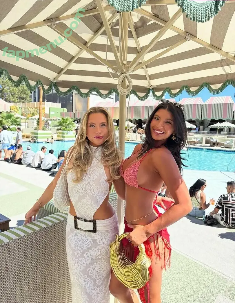 Lydia Lowry nude photo #0088 (lydialowry_)