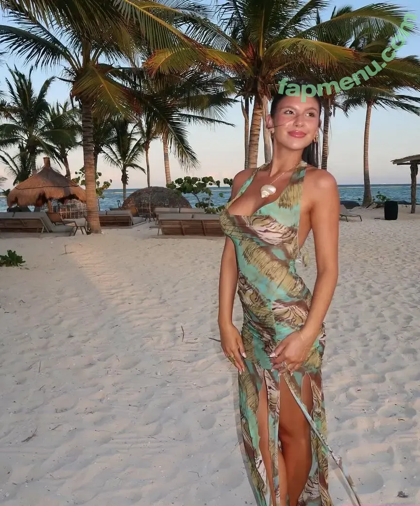 Lydia Lowry nude photo #0093 (lydialowry_)