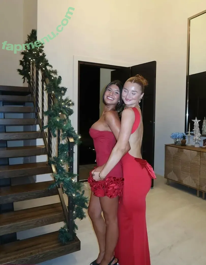 Lydia Lowry nude photo #0183 (lydialowry_)