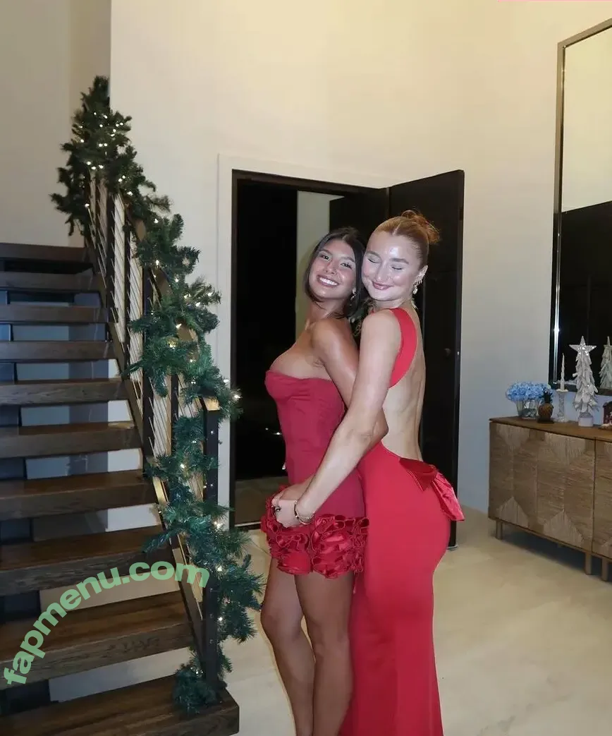 Lydia Lowry nude photo #0190 (lydialowry_)