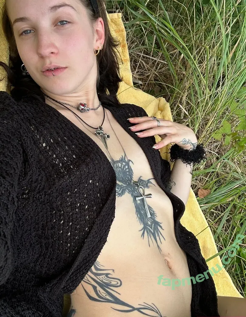 lydiablackwood nude photo #0042 (lydiablackwoodx)