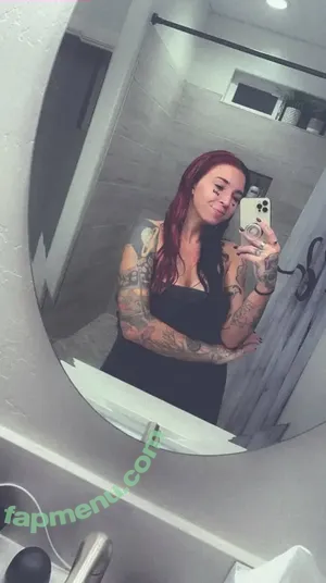 lydiagrace / trippylyd nude photo #0005