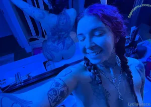 lydiagrace / trippylyd nude photo #0050