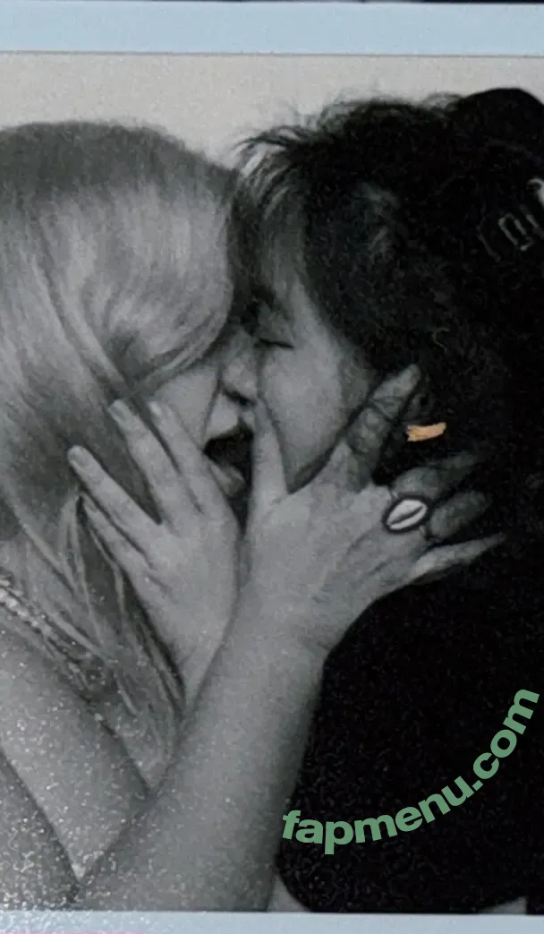 Lydiaren nude photo #0200 (Lydiaren)