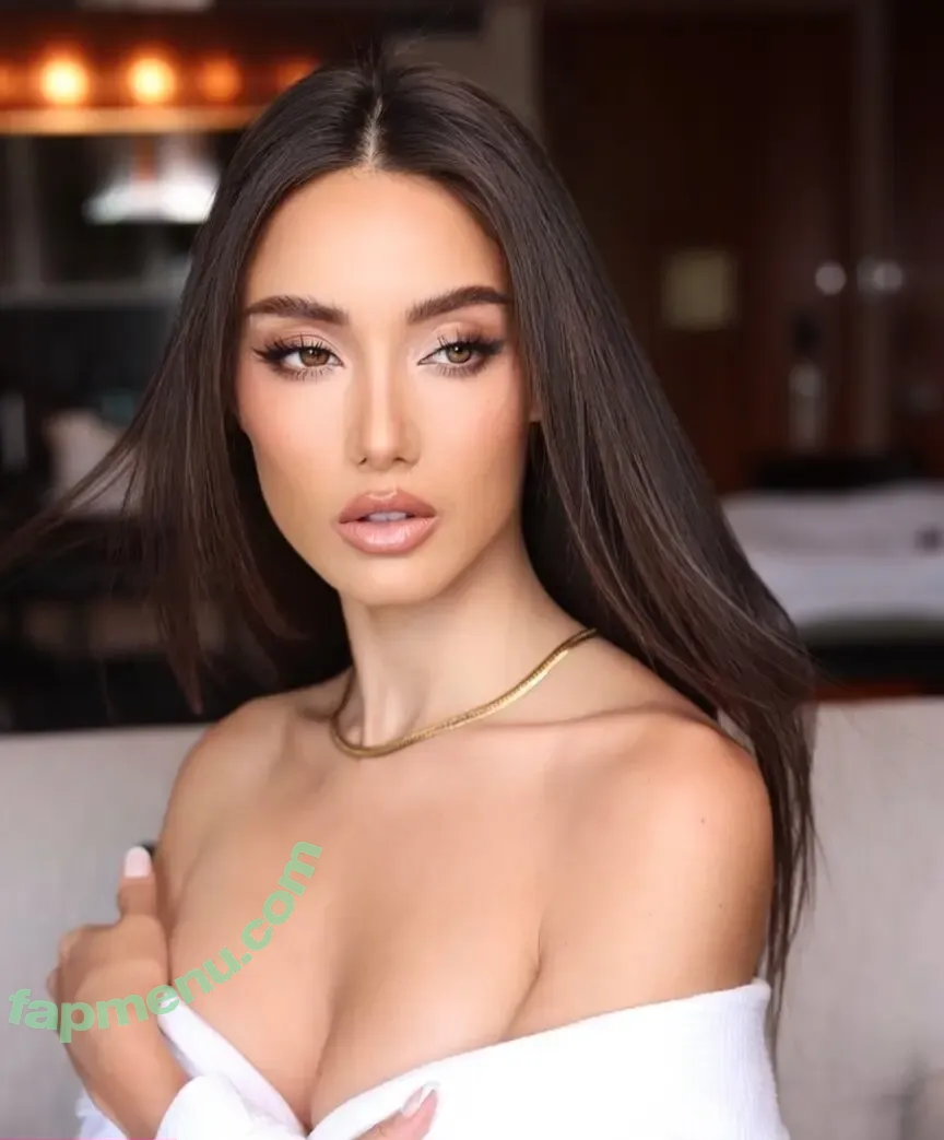 Lydie Vu nude photo #0030 (lydievu)