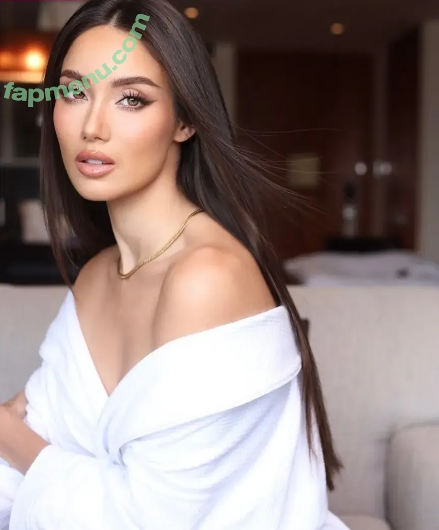 Lydie Vu nude photo #0044 (lydievu)