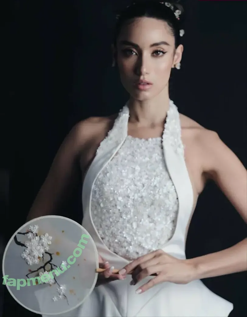 Lydie Vu nude photo #0074 (lydievu)