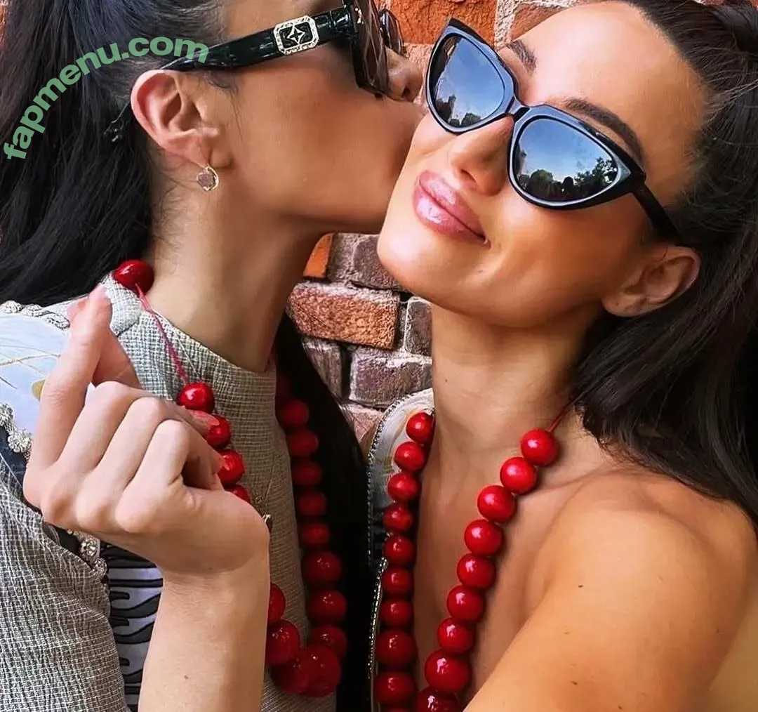 Lydie Vu nude photo #0075 (lydievu)