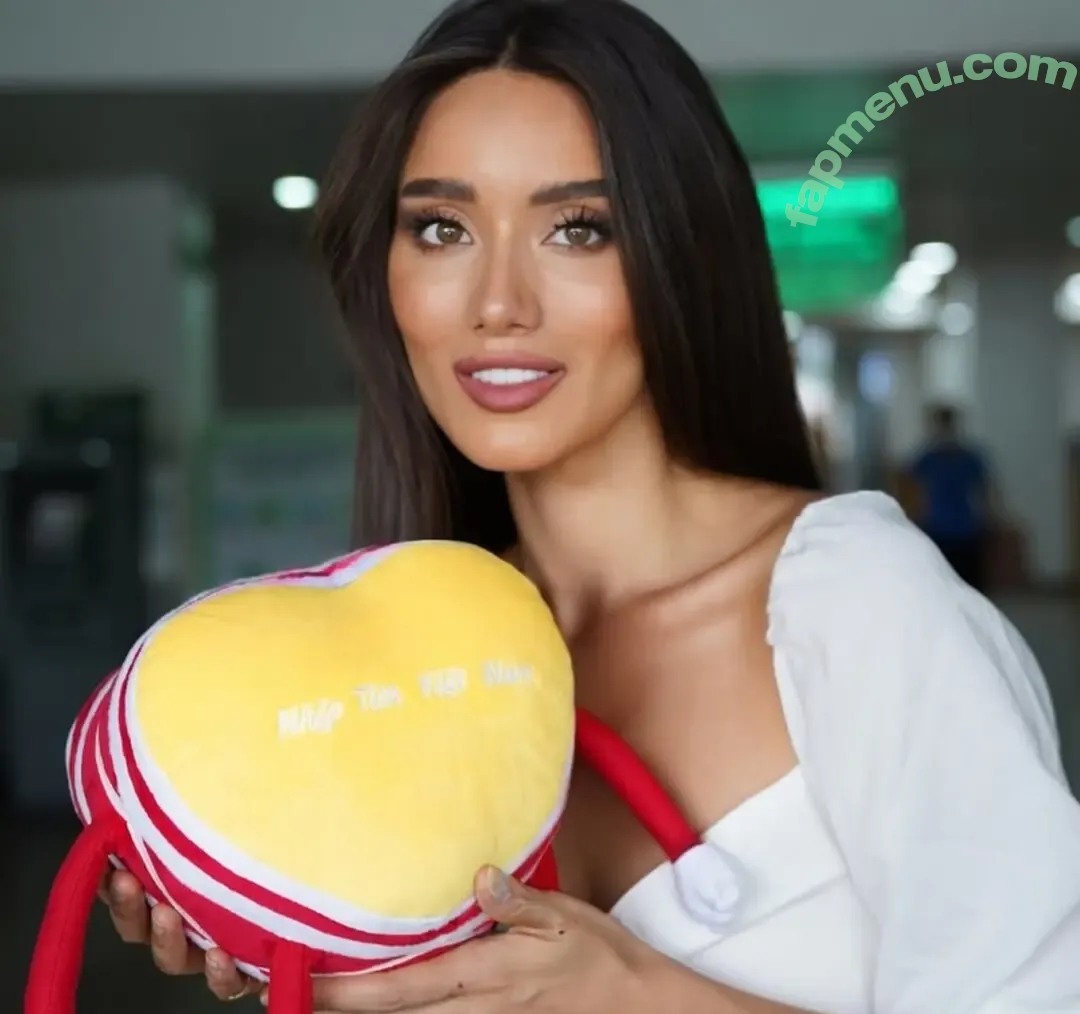 Lydie Vu nude photo #0158 (lydievu)