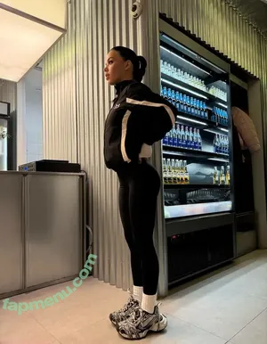 lyna_com / lyna_com2000 / lynatel nude photo #0210