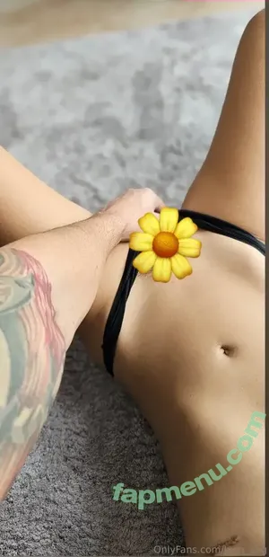  nude photo #0018