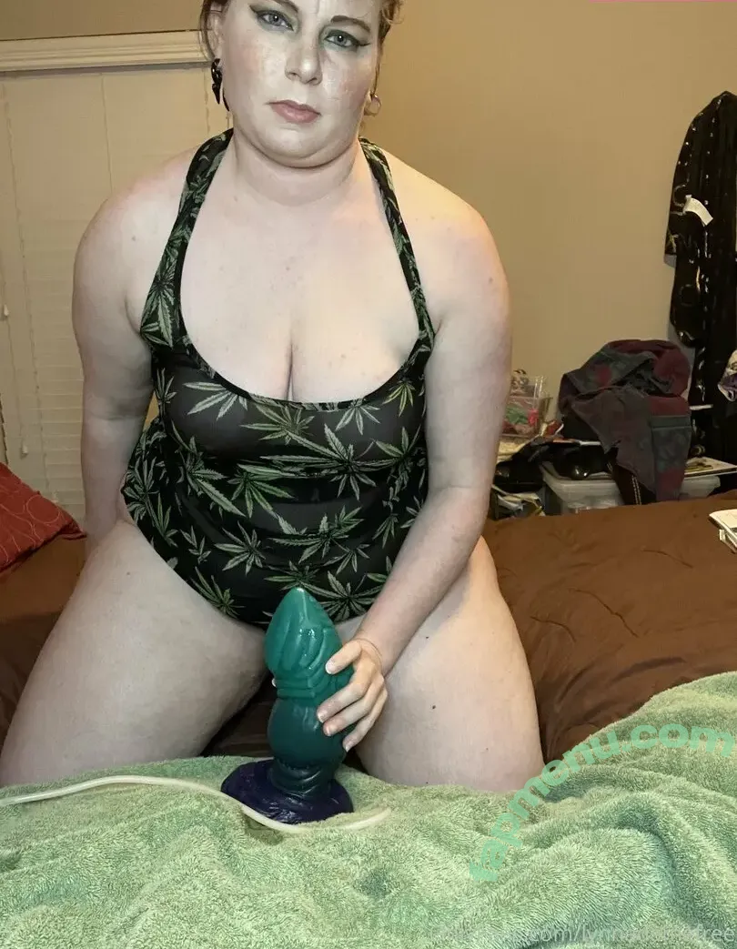 lynnadamefree nude photo #0026 (lynnadamefree)