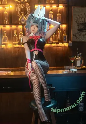 LynnLi7698 / 学徒林恩 / 幼水铃衣 / 幼水铃衣m nude photo #0202