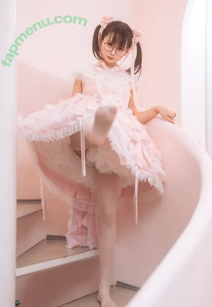 LynnLi7698 nude photo #0148 (学徒林恩 / 幼水铃衣 / 幼水铃衣m)