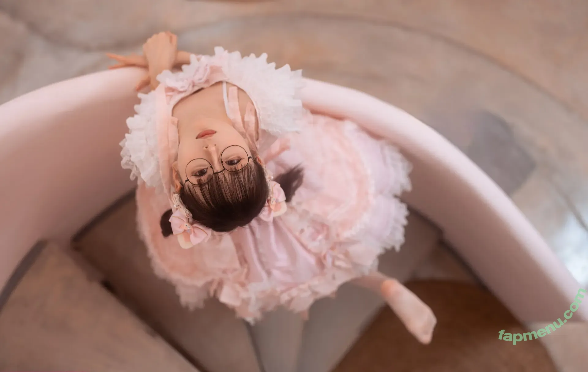 LynnLi7698 nude photo #0150 (学徒林恩 / 幼水铃衣 / 幼水铃衣m)